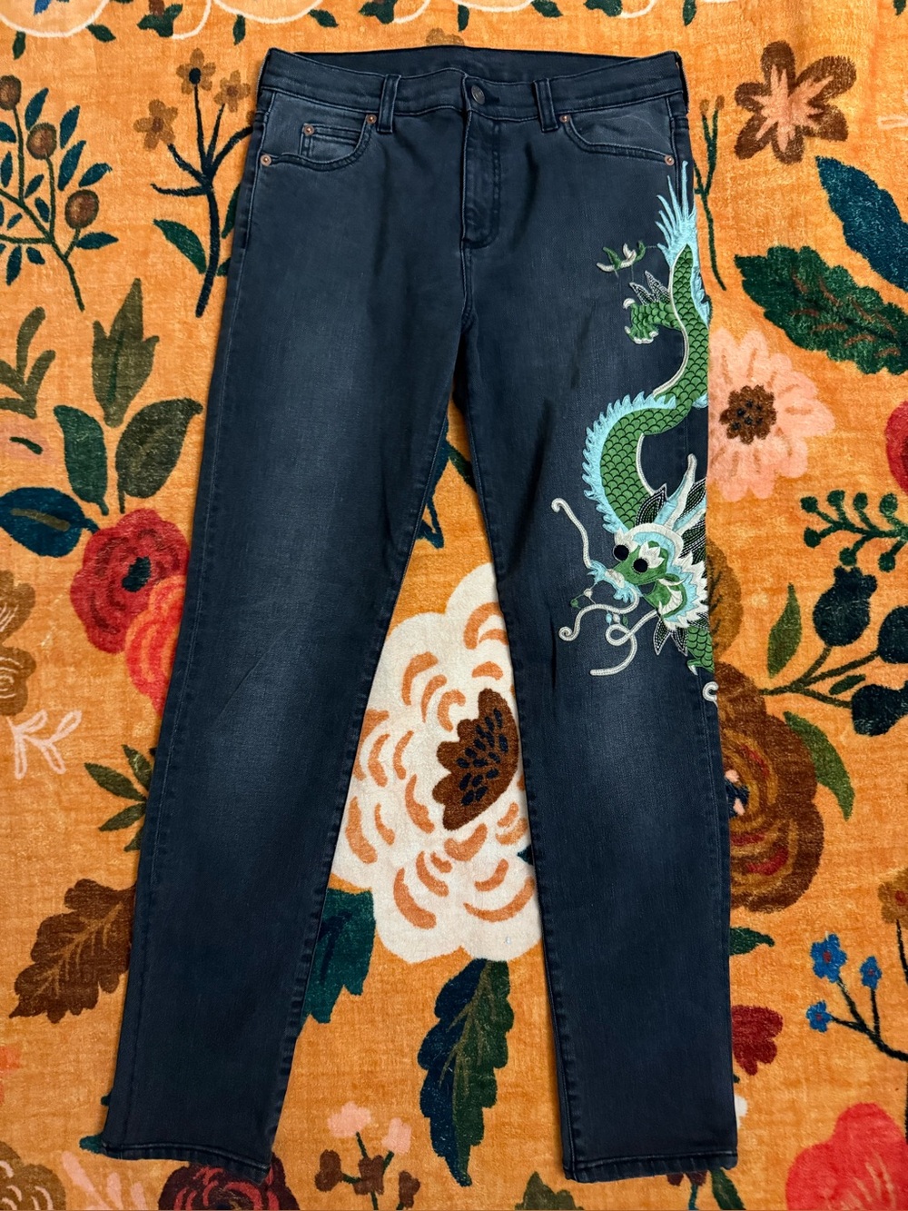 Gucci jeans dragon embroidered